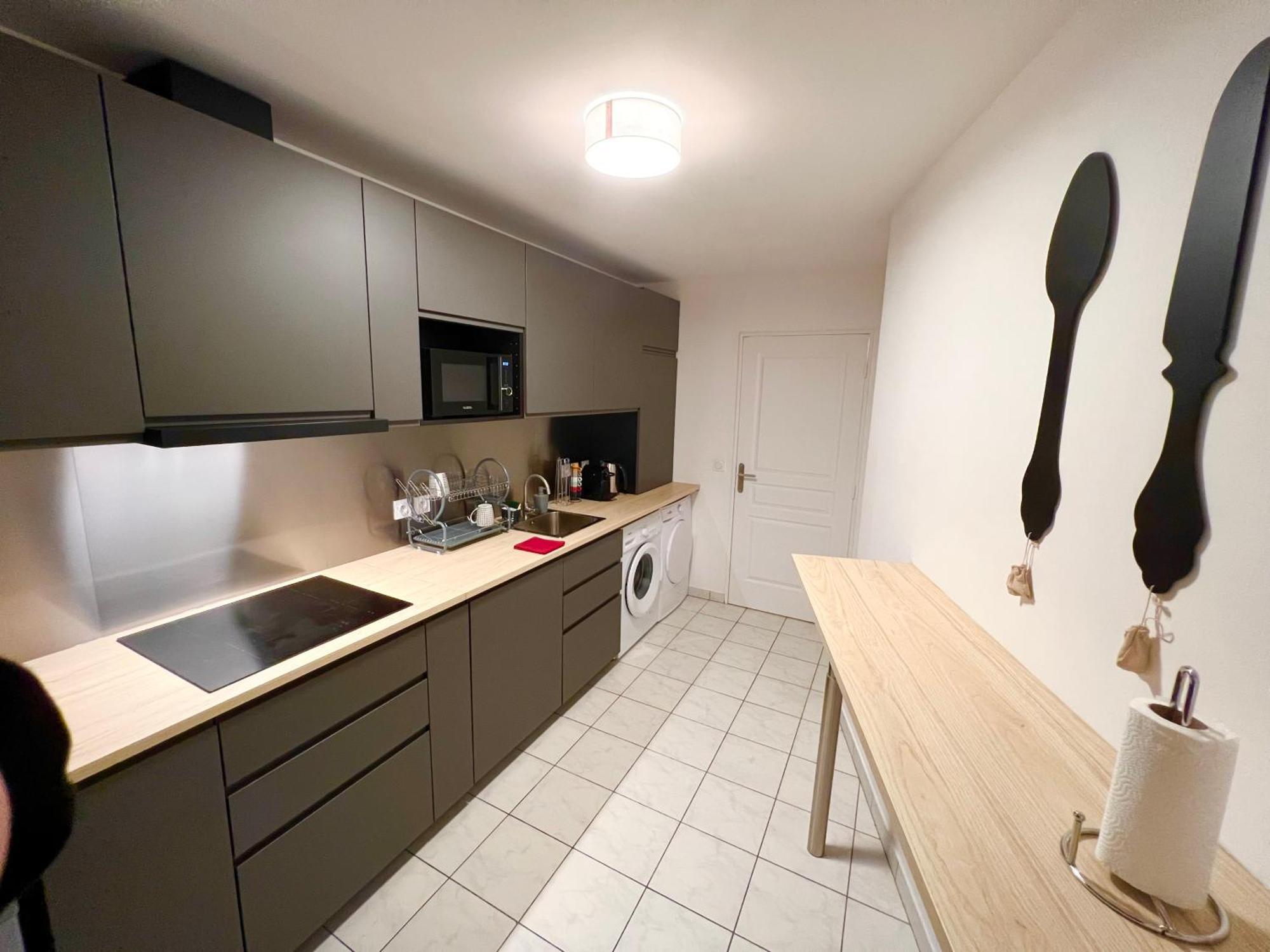 Paris-Montrouge Magnifique Appartement 3 Pieces De 75M2 Avec Parking - Tres Cosy Pour 1 - 8 Personnes Refait A Neuf -Entire Apartment Luxurious And Warm -Montrouge Paris 14Eme - Proche Aeroport Orly Parc Expositions Porte De Versailles Free Wifi Grat Εξωτερικό φωτογραφία